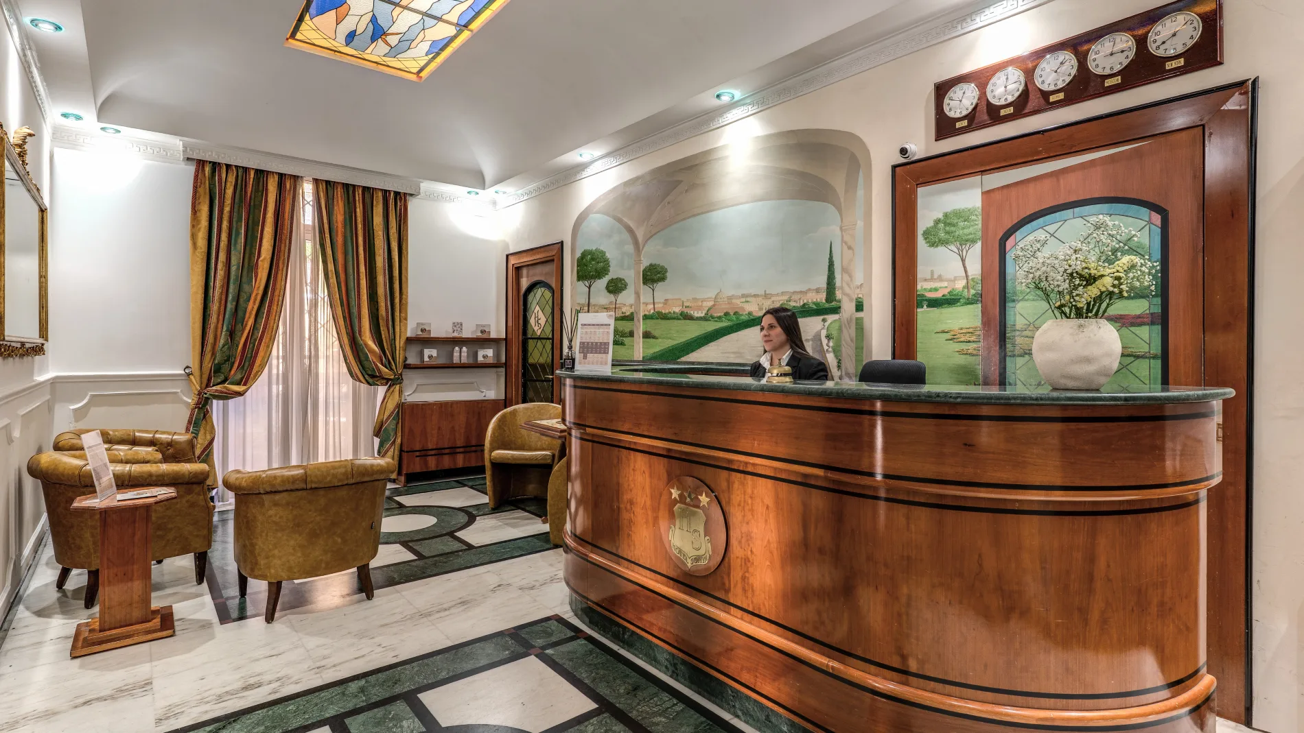 Welcoming reception with lounge area and wooden desk in central Rome near the Opera House - Hotel Sonya, BZAR hotels in Rome